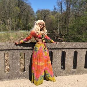 Two piece spring outfit